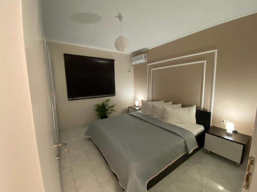 Lucas Apartment Tirana Extérieur photo